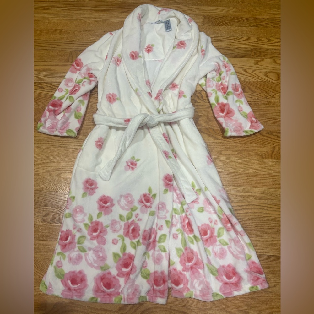 NEW Women’s Fleece Robe Sz L